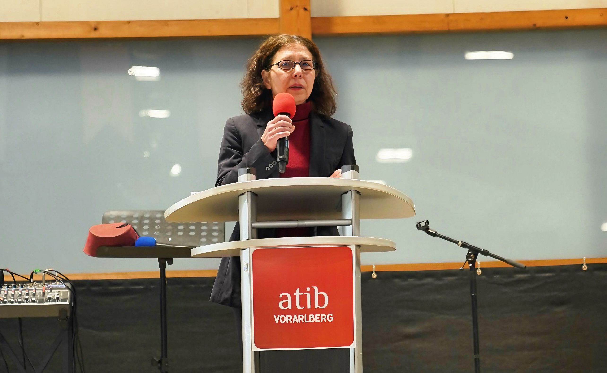 Türkiye’nin Bregenz Başkonsolosu Sayın İpekçi, Türk Kültür Fuarı’nda