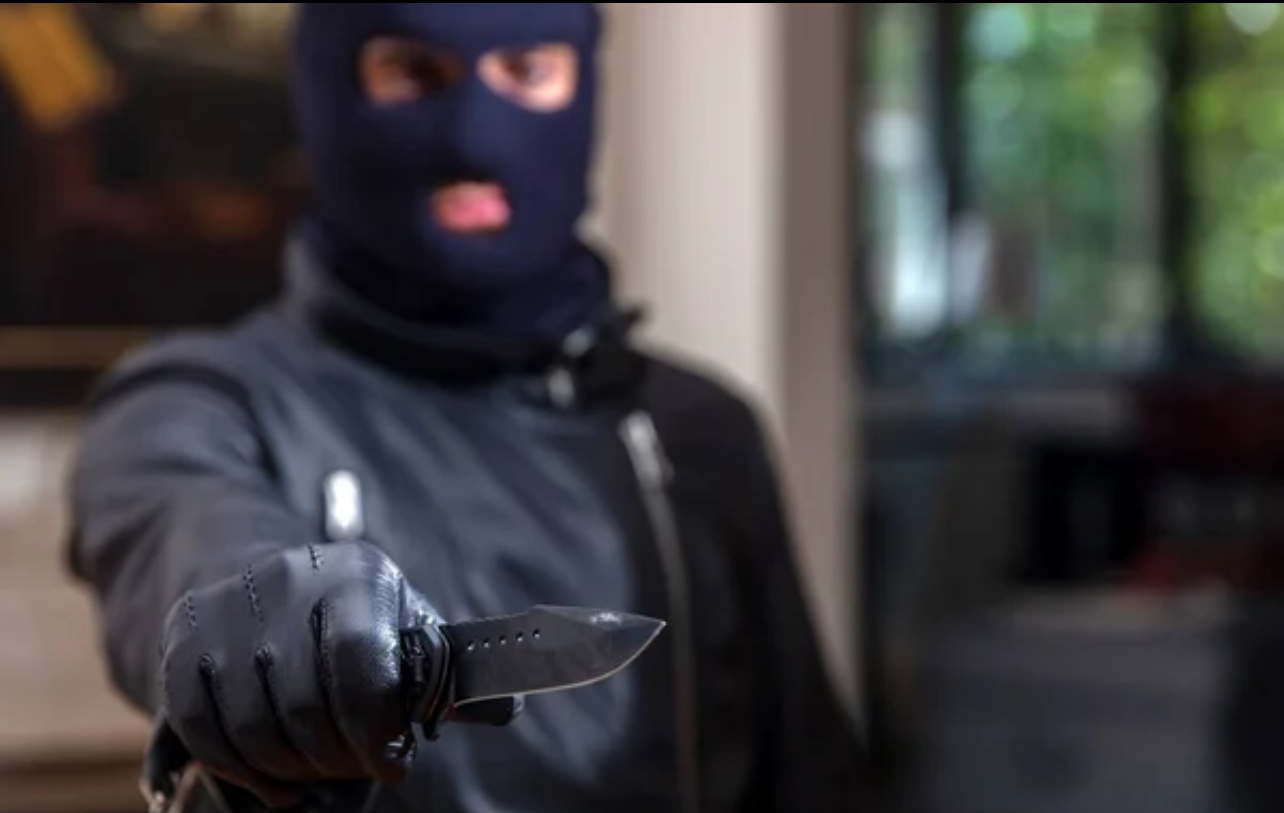 Lochau’da Benzin İstasyonuna Silahlı Soygun Lochau’da Benzin İstasyonuna Silahlı Soygun