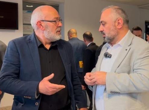 21 Mart Dünya Down Sendromu Farkındalık Günü: Birlikte Daha Güçlüyüz! 21 Mart Dünya Down Sendromu Farkındalık Günü: Birlikte Daha Güçlüyüz!