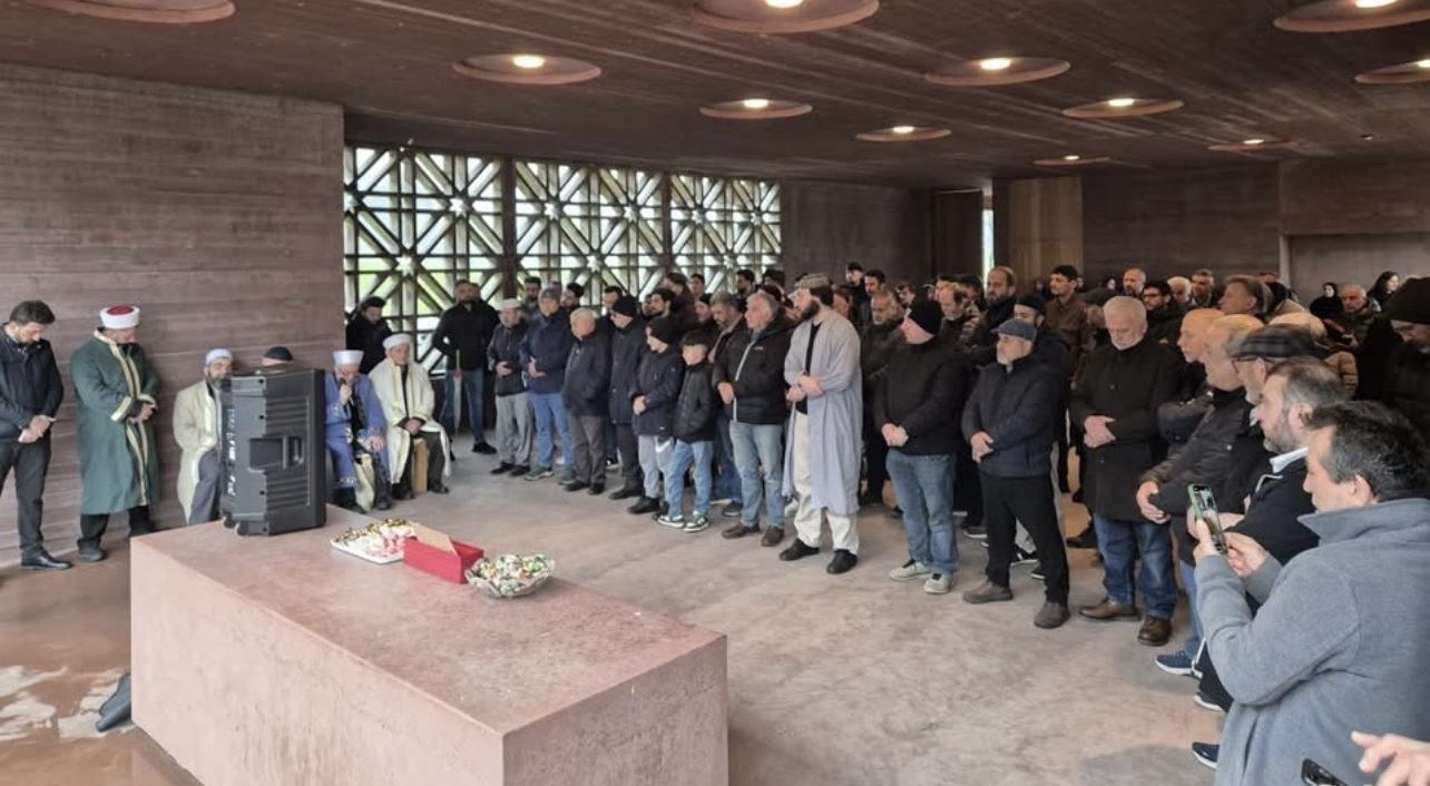 AIF Arlberg Bölgesi’nden Arefe Günü Mezarlık Ziyareti