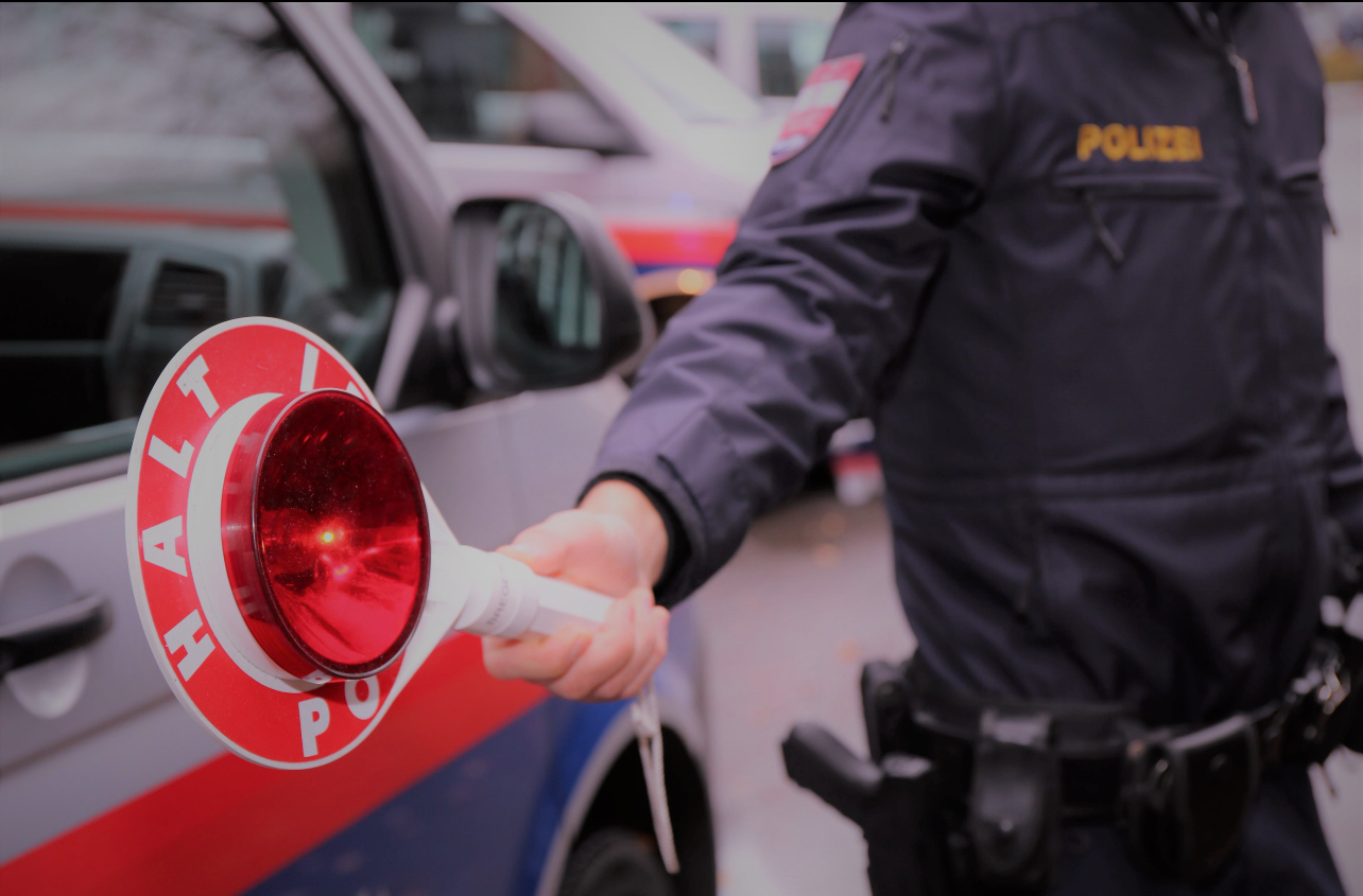 Lustenau’da Trafik Kazası: Dört Kişi Yaralandı Lustenau’da Trafik Kazası: Dört Kişi Yaralandı