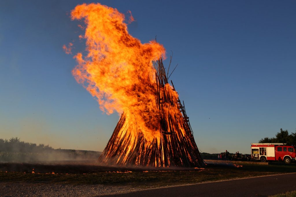 St. Anton im Montafon’da Funken kimliği belirsiz kişiler tarafından Ateşe Verildi