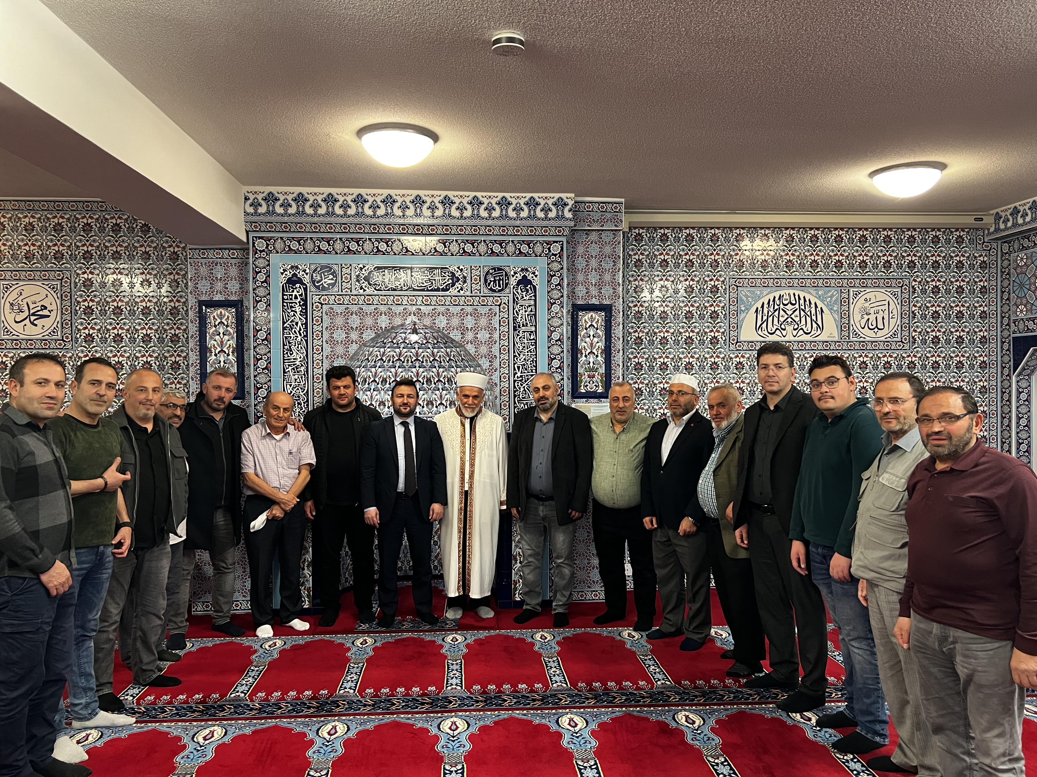 VORARLBERG’DE İŞ ADAMLARI VE MEDYA TEMSİLCİLERİ İFTARDA BULUŞTU VORARLBERG’DE İŞ ADAMLARI VE MEDYA TEMSİLCİLERİ İFTARDA BULUŞTU