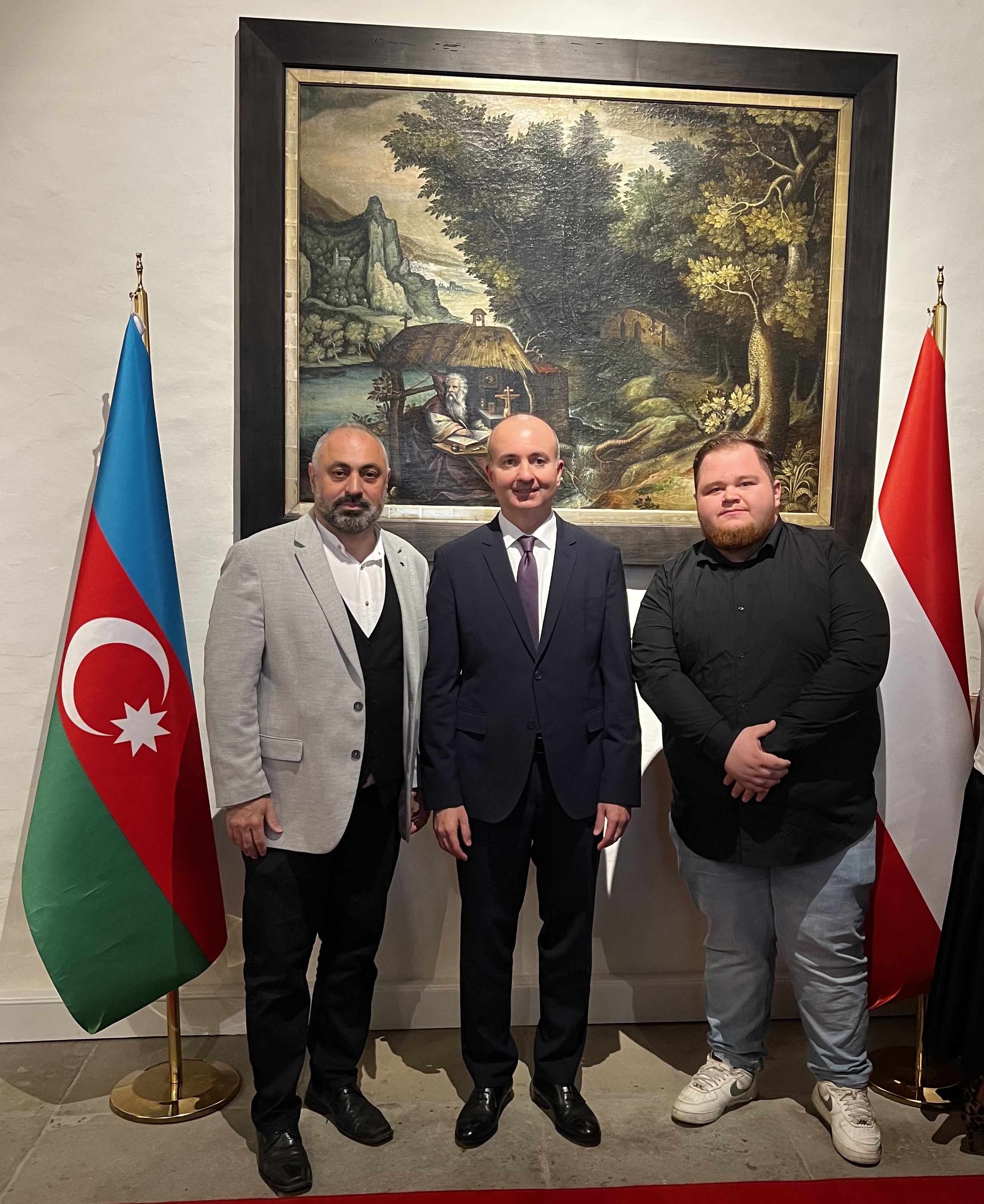 Azerbaycan Milli Günü Vorarlberg’de İlk Kez Kutlandı Azerbaycan Milli Günü Vorarlberg’de İlk Kez Kutlandı