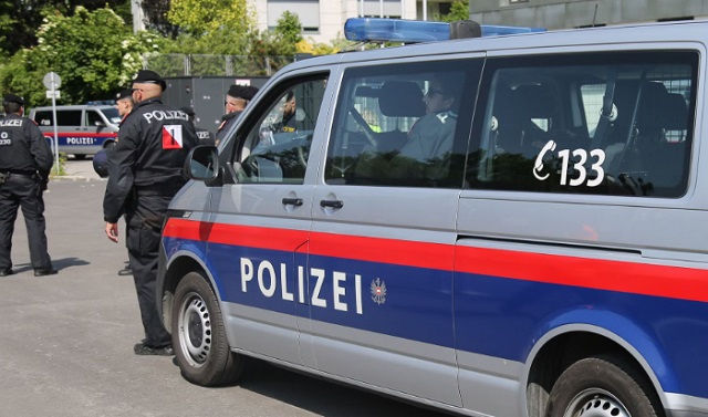 Vorarlberg’de Trafik Polisi Geniş Çaplı Denetim Yaptı: Onlarca Araç Yolda Kaldı