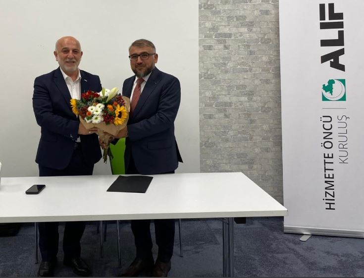 ALIF Derneği’nde Güven Tazelendi: Murat Başer ile Yola Devam ALIF Derneği’nde Güven Tazelendi: Murat Başer ile Yola Devam