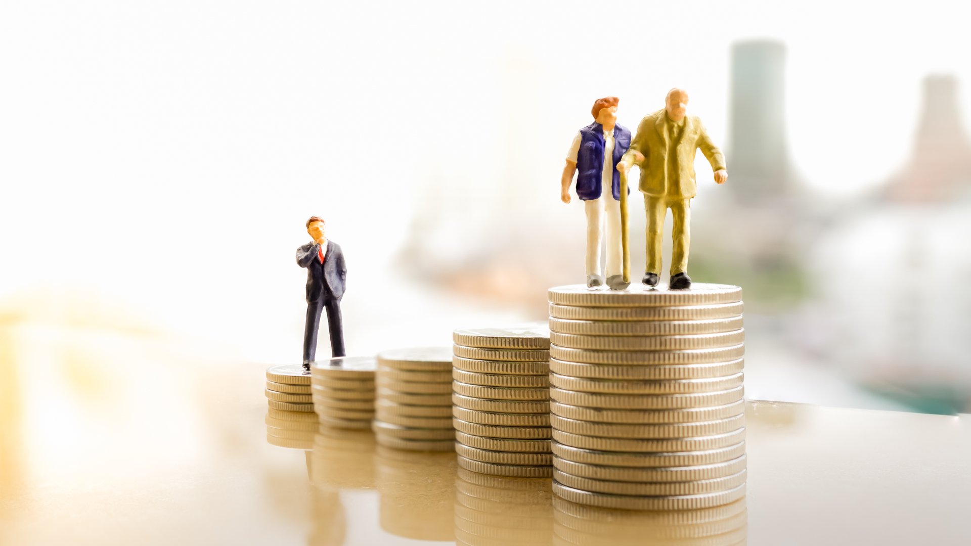 Avusturya’da Emeklilikte Cinsiyet Eşitsizliği Derinleşiyor: Kadınlar Yılda 1.000 Euro Daha Az Alıyor Avusturya’da Emeklilikte Cinsiyet Eşitsizliği Derinleşiyor: Kadınlar Yılda 1.000 Euro Daha Az Alıyor