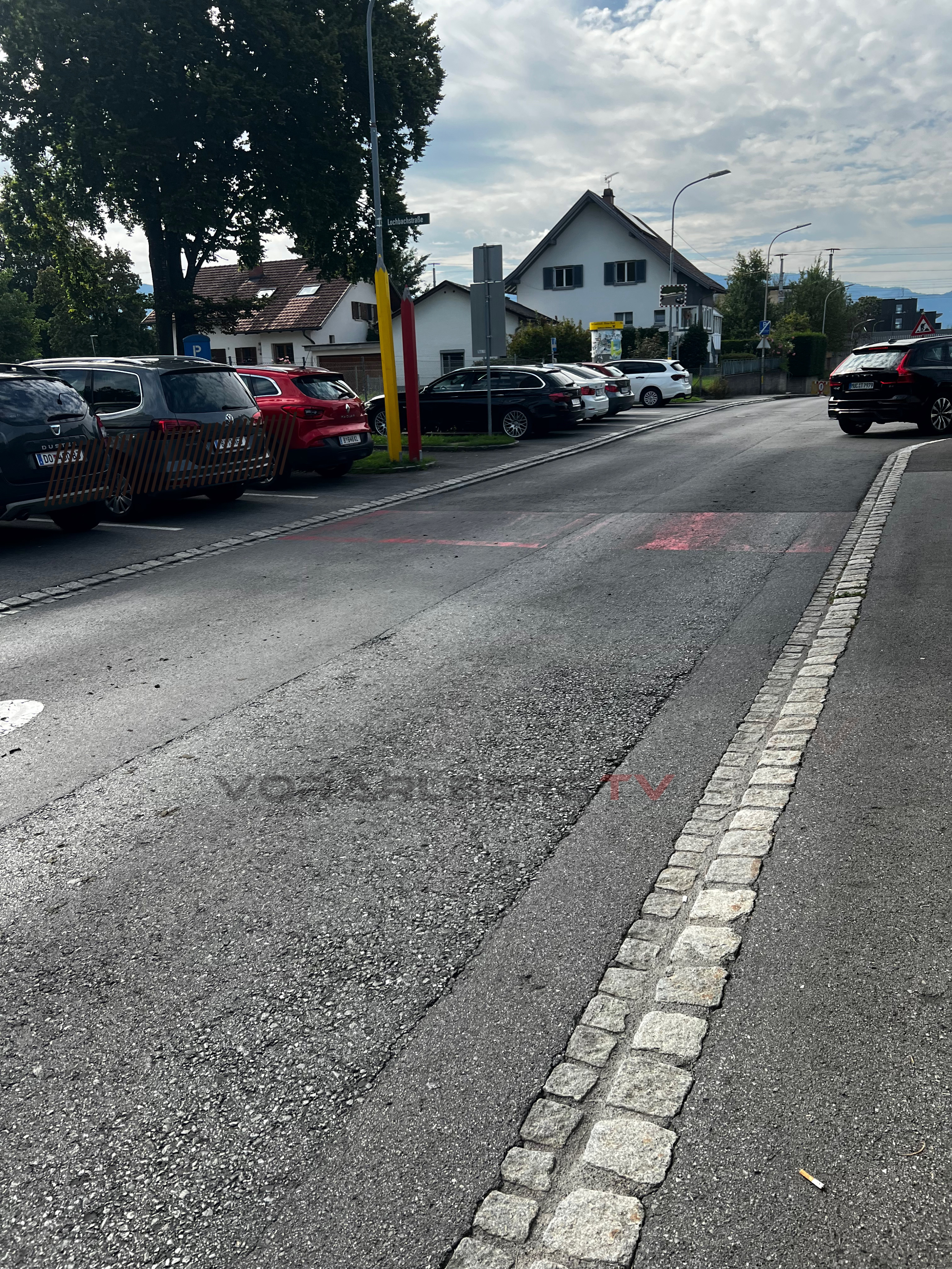 Lautrach-Unterfeld’de Okul Yolunda Güvenlik Sorunu: Yaya Geçidi Belirsizliği Endişe Veriyor