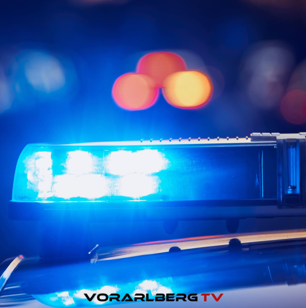 Wolfurt’ta Çocuk Güvenliği Alarmı Müzik Okulu Önünde Şüpheli Şahıs Çocuğu Taciz Etti Wolfurt’ta Çocuk Güvenliği Alarmı Müzik Okulu Önünde Şüpheli Şahıs Çocuğu Taciz Etti